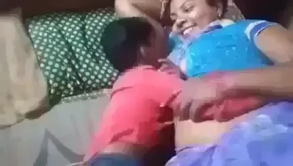 মা ছেলের ভিডিও