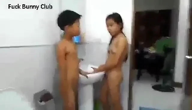 ভাই বোনের মজার ভিডিও